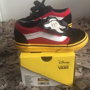 🏰Disney Toddler Vans 🏰